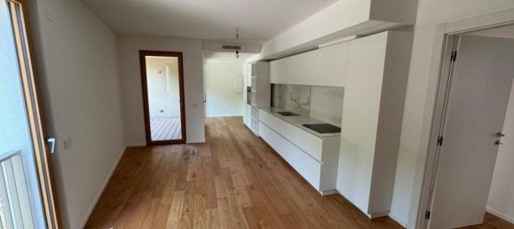 4 rooms Apartment in Trento, Italy No. 29728 2