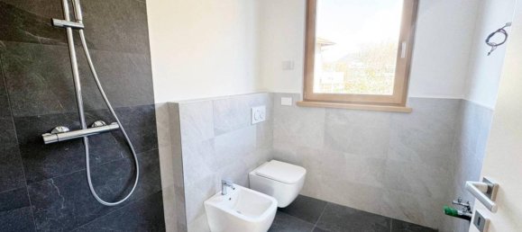 4 rooms Apartment in Trento, Italy No. 29728 17