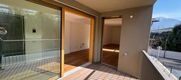 4 rooms Apartment in Trento, Italy No. 29728 10