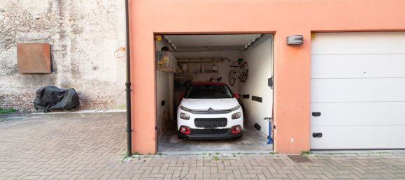 6-Zimmer Doppelhaus in Verona, Italy, Nr. 67633 37