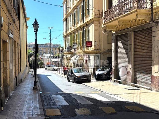 2 bedrooms Apartment in Sanremo, Italy No. 331757