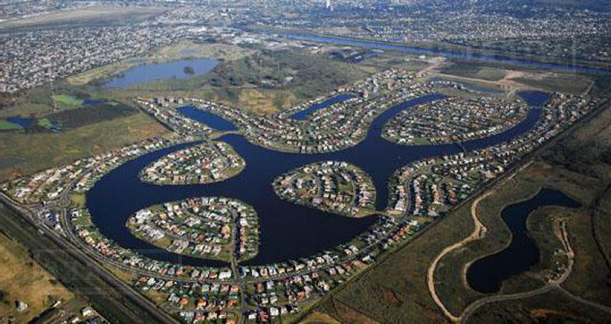  Land in Tigre, Argentina No. 116065