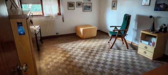 6 bedrooms Apartment in Carrara, Italy No. 313694 7