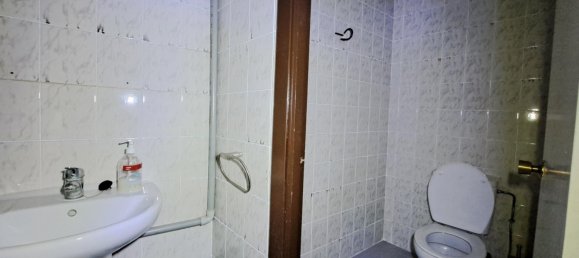Коммерческая недвижимость 59м² в Сарагоса, Испания № 61407 11