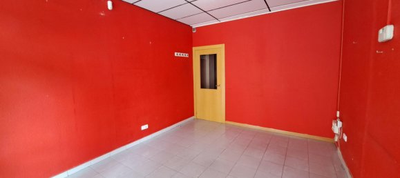 Коммерческая недвижимость 59м² в Сарагоса, Испания № 61407 6