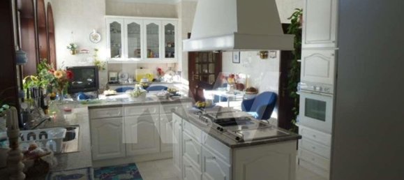 Villa de 6 dormitorios en Vila Nova de Gaia, Portugal No. 17025 23