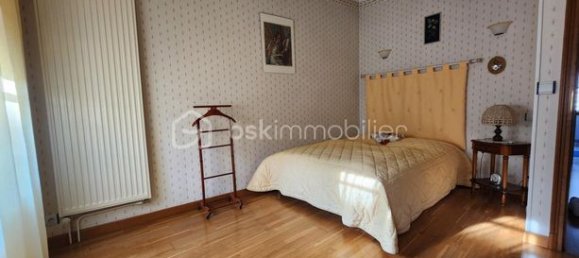 Casa de 4 dormitorios en Villeneuve-la-Guyard, France No. 314086 8