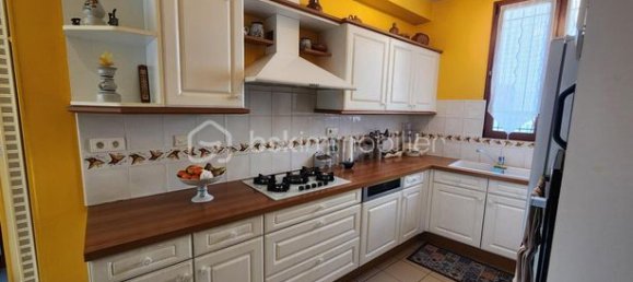 Casa de 4 dormitorios en Villeneuve-la-Guyard, France No. 314086 3