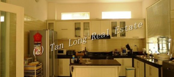 Villa de 5 dormitorios en Tay Ho, Vietnam No. 4350 8