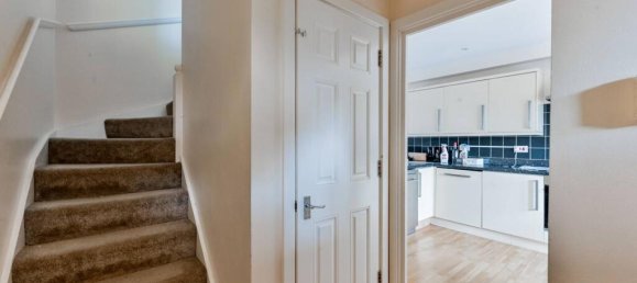 3 Schlafzimmer Haus in Chingford, United Kingdom, Nr. 11988 2