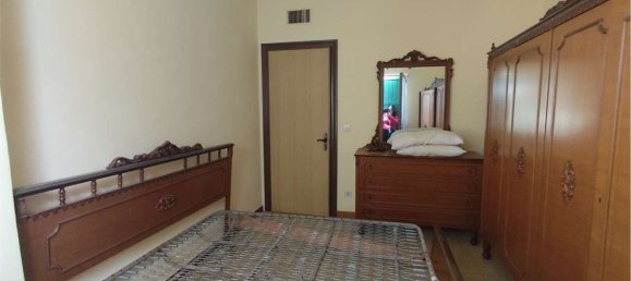 4 rooms Apartment in Balsorano, Italy No. 155751 6