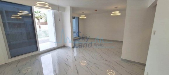 3 bedrooms Villa in Umm Suqeim, UAE No. 55921 4