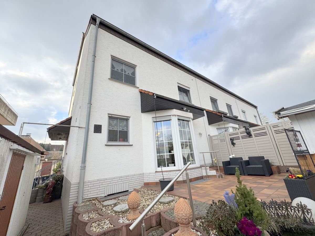 Moradia em banda de 4 divisões em Herne, Germany N.º 7723