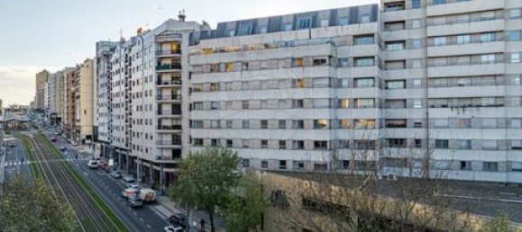 2 bedrooms Apartment in Vila Nova de Gaia, Portugal No. 197440 4