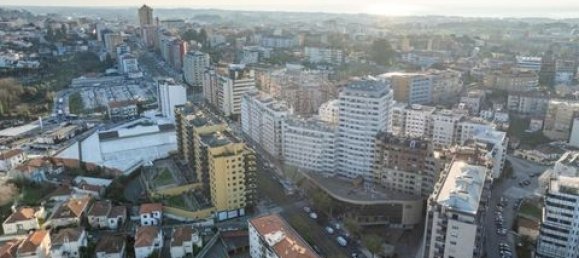 2 bedrooms Apartment in Vila Nova de Gaia, Portugal No. 197440 12