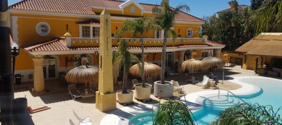 6 bedrooms Villa in Cadiz, Spain No. 84823 4