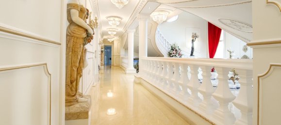 6 bedrooms Villa in Cadiz, Spain No. 84823 14