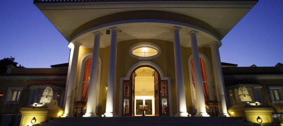 6 bedrooms Villa in Cadiz, Spain No. 84823 3