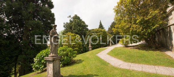 3 bedrooms Apartment in Varese, Italy No. 220358 2