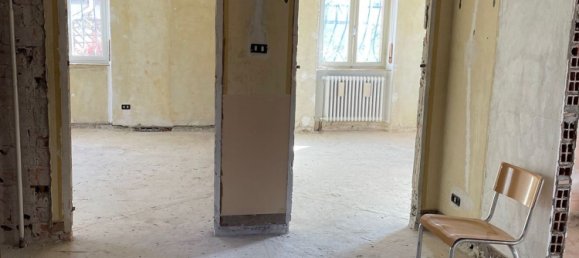 Villa de 10 divisões em Valdilana, Italy N.º 79922 10