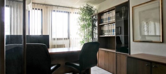 426m² Office in Rome, Italy No. 338953 10