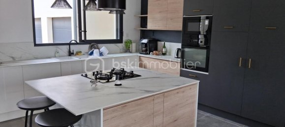 4 bedrooms Villa in Occitanie, France No. 318863 7