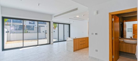 3 غرف نوم تاون هاوس في Dubai Land, UAE رقم 113386 7