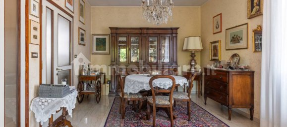 4 Schlafzimmer Wohnung in Bologna, Italy, Nr. 318912 7