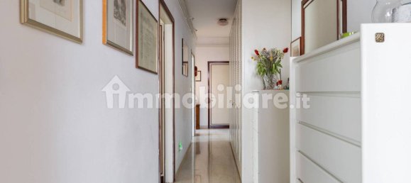 4 Schlafzimmer Wohnung in Bologna, Italy, Nr. 318912 18