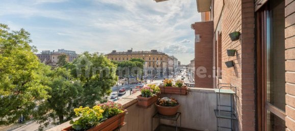 4 Schlafzimmer Wohnung in Bologna, Italy, Nr. 318912 9