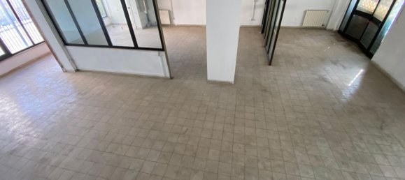 Gewerbliche Immobilie in Tivoli, Italy 150m², Nr. 369769 3