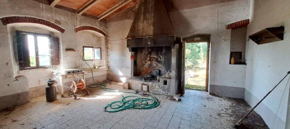 10غرفة منزل في Vicchio, Italy رقم 160962 9