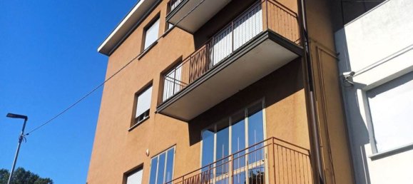 Квартира с 7 комнатами в Казалеккьо ди Рено, Италия № 305193 2