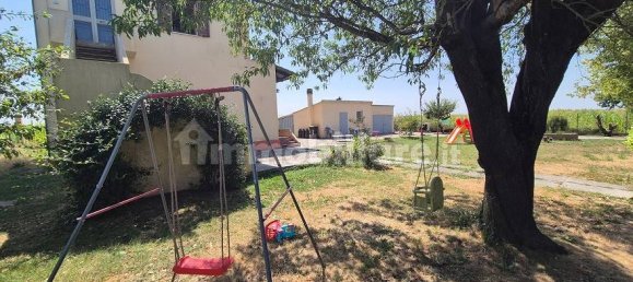 2 Schlafzimmer Haus in Legnago, Italy, Nr. 265282 9