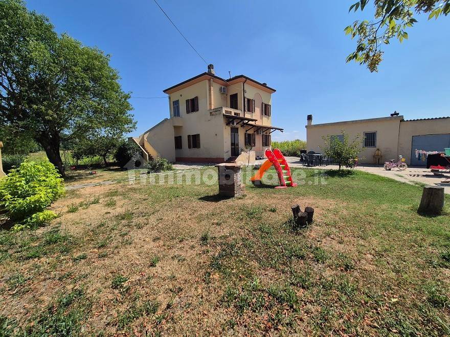 2 Schlafzimmer Haus in Legnago, Italy, Nr. 265282