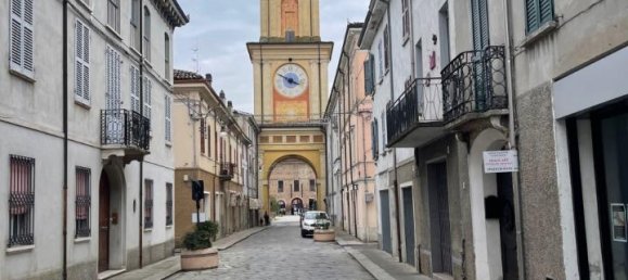 5 rooms Building in Gualtieri, Italy No. 38798 35