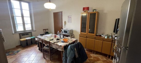 5 rooms Building in Gualtieri, Italy No. 38798 23