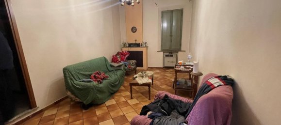 5 rooms Building in Gualtieri, Italy No. 38798 24