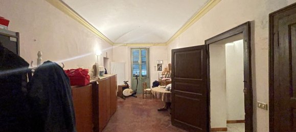 5 rooms Building in Gualtieri, Italy No. 38798 27