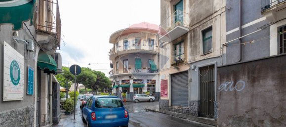 Apartamento T2 em Catania, Italy N.º 61997 27