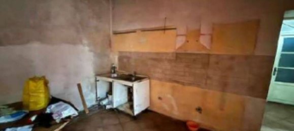 4 rooms Apartment in Varese, Italy No. 274049 9