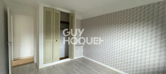 6 Schlafzimmer Haus in Chateauneuf-en-Thymerais, France, Nr. 298499 8