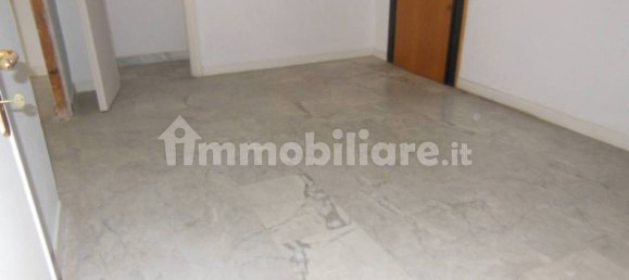 4 Schlafzimmer Wohnung in Rome, Italy, Nr. 301432 6
