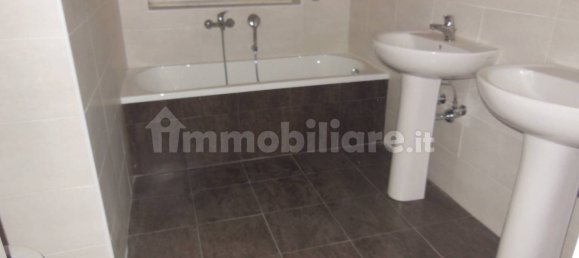 4 Schlafzimmer Wohnung in Rome, Italy, Nr. 301432 16