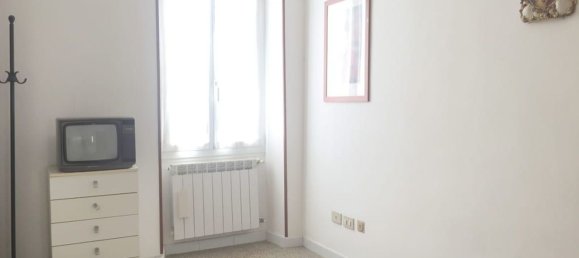 5 rooms Apartment in Borghetto Santo Spirito, Italy No. 165692 14