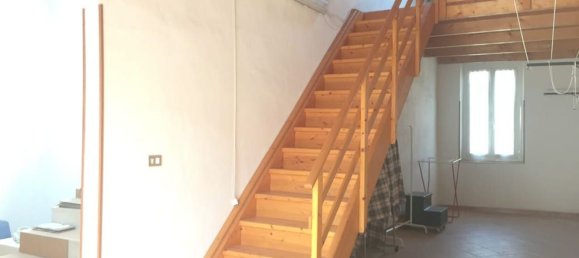 5 rooms Apartment in Borghetto Santo Spirito, Italy No. 165692 25