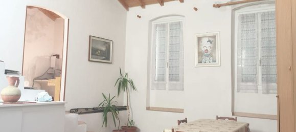 5 rooms Apartment in Borghetto Santo Spirito, Italy No. 165692 18