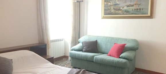 5 rooms Apartment in Borghetto Santo Spirito, Italy No. 165692 9