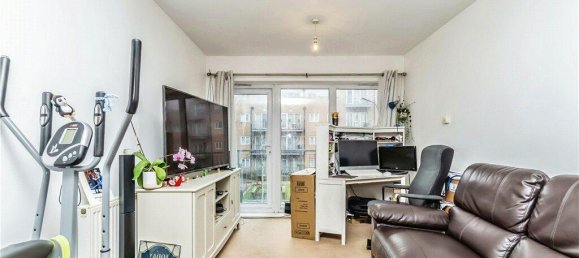 2 Schlafzimmer Wohnung in Croydon, United Kingdom, Nr. 7992 4