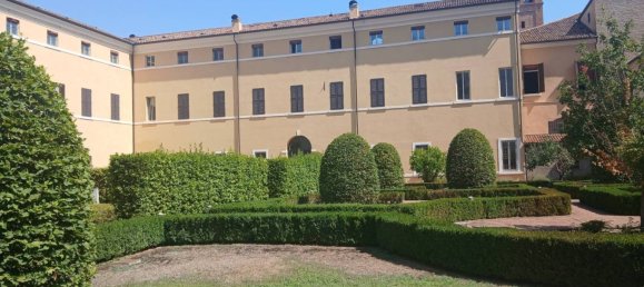 2 bedrooms Apartment in Ferrara, Italy No. 377071 2